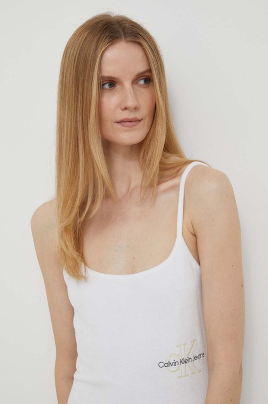 Φόρεμα Calvin Klein Jeans λευκό J20J221404