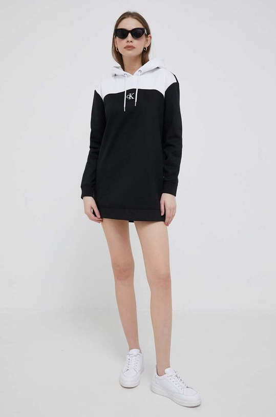 Calvin Klein Jeans sukienka J20J221410 czarny AW23