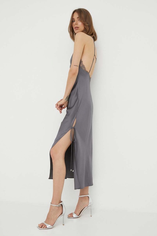 Šaty Patrizia Pepe maxi šedá 8A1156.A100
