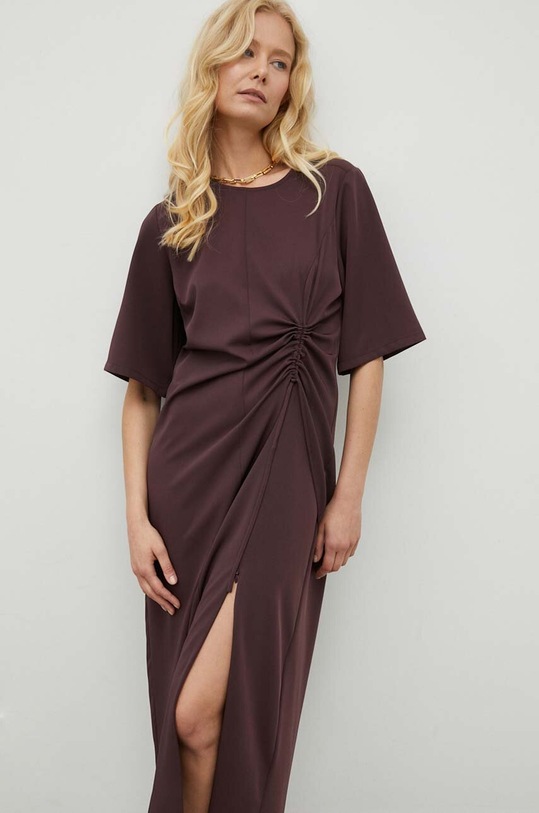 Gestuz sukienka Braya midi fioletowy 10908119