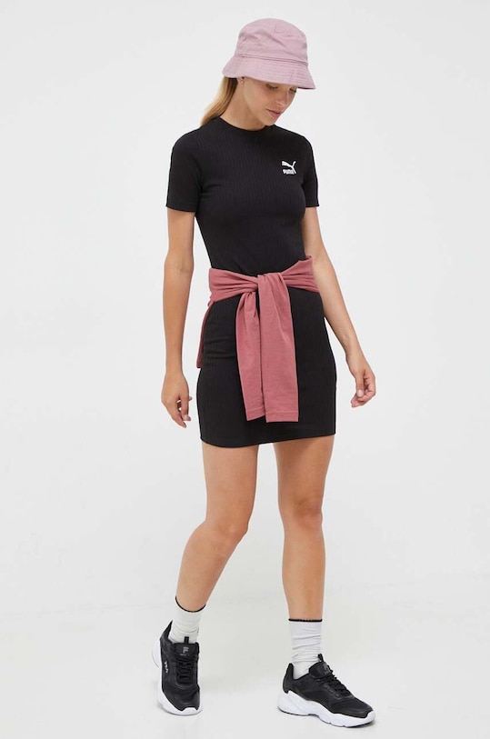 Šaty Puma 621405 černá AW23