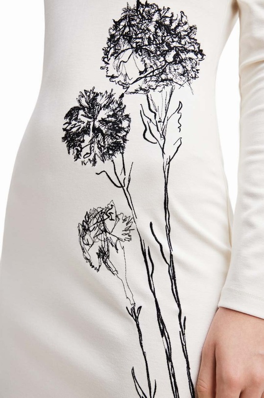 Ρούχα Φόρεμα Desigual 23WWVK71 λευκό