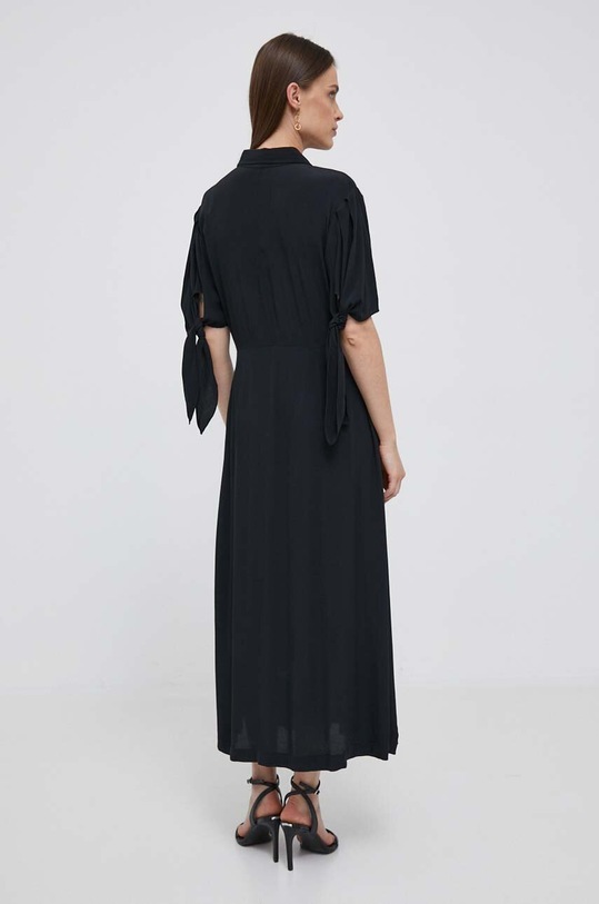 Odzież United Colors of Benetton sukienka 43A0DV064.100 czarny