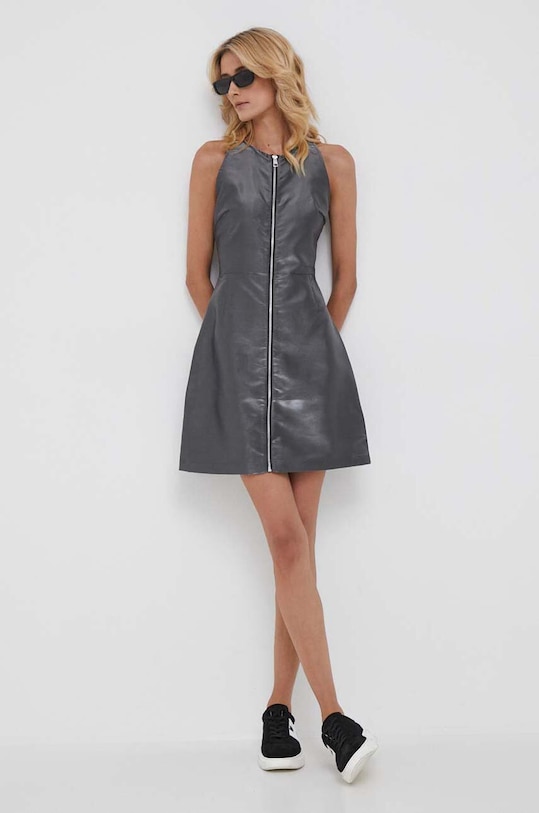 Šaty Calvin Klein Jeans J20J222725 šedá AW23