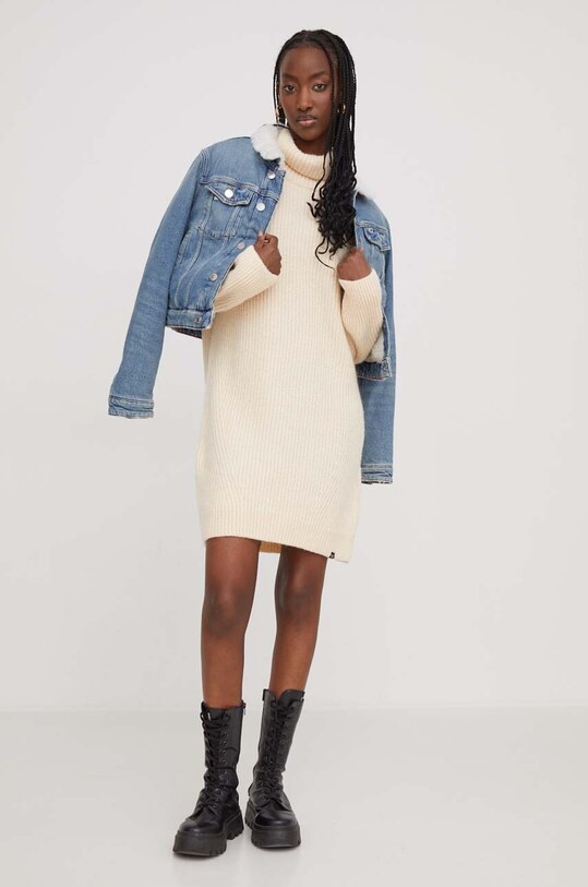 Superdry sukienka z domieszką wełny W8011684A.1UY beżowy AW23