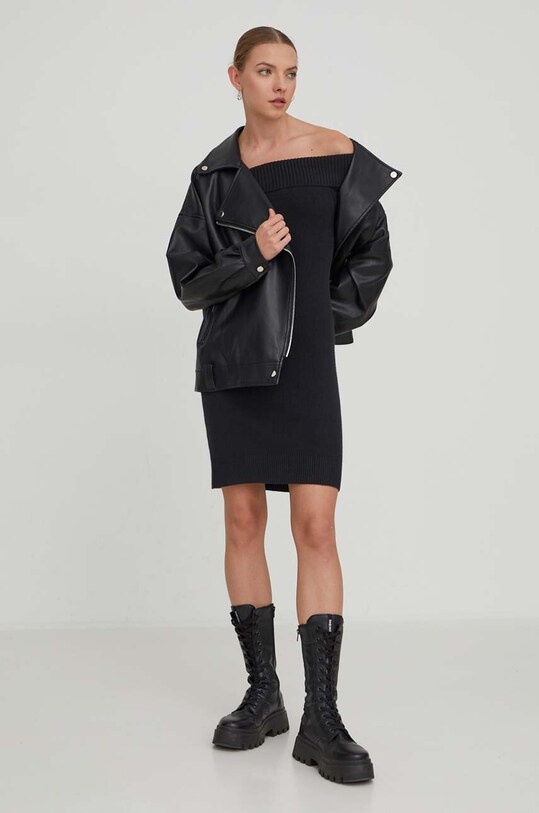 Hollister Co. sukienka KI359.3235.900 czarny AW23