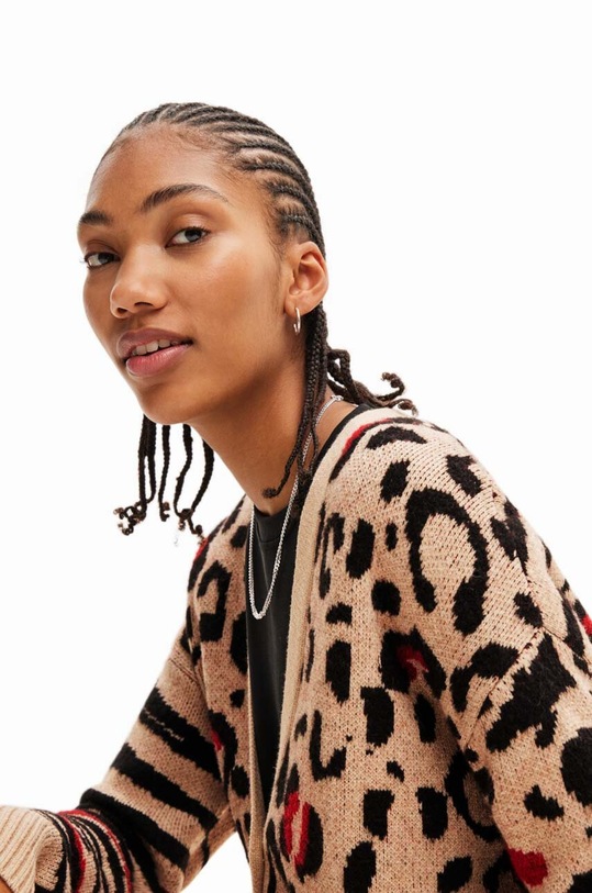 Odjeća Kardigan Desigual 23WWJF44 WOMAN FLAT KNIT THICK GAUGE JAC 23WWJF44 šarena