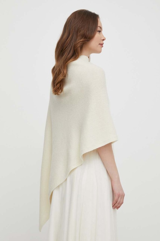 Ρούχα Μάλλινο πόντσο United Colors of Benetton 103MDU004.501 μπεζ