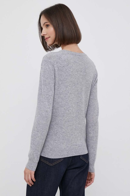 Одежда Шерстяной свитер United Colors of Benetton 1002D1K01.501. серый