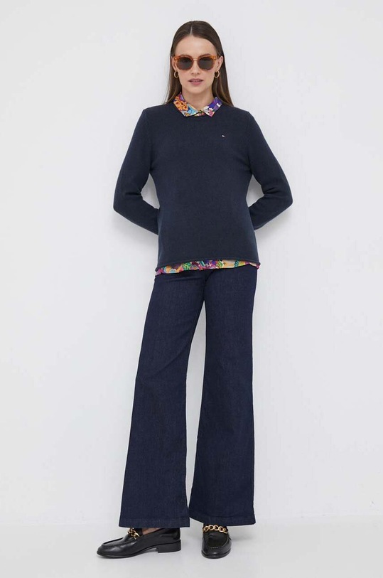 Tommy Hilfiger sweter wełniany WW0WW40264 granatowy AW23