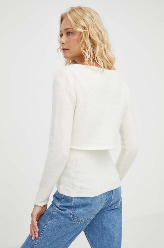 Odzież Gestuz sweter wełniany 10908335 beżowy