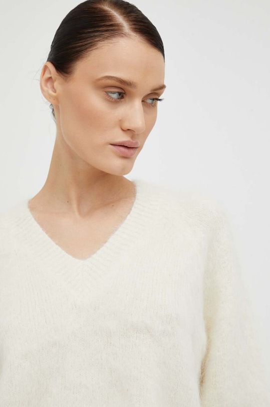 Gestuz sweter wełniany 10908337 beżowy