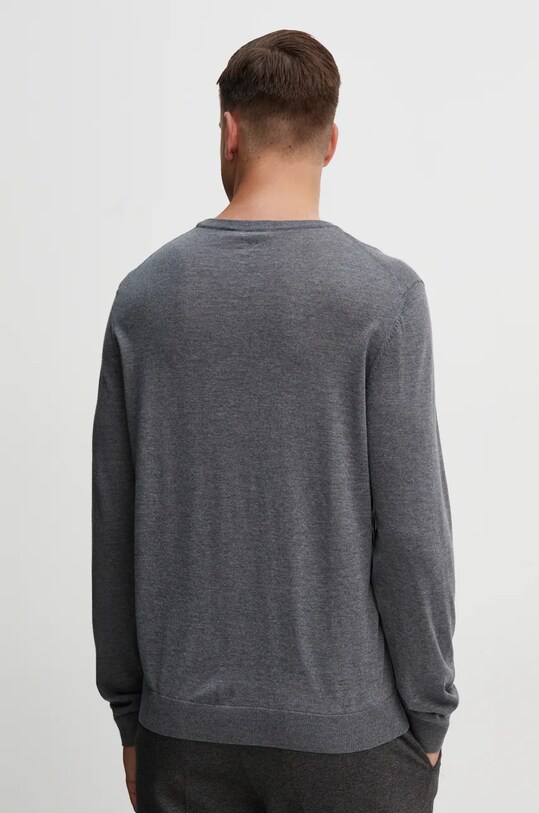 Odzież BOSS sweter wełniany 50468261 szary