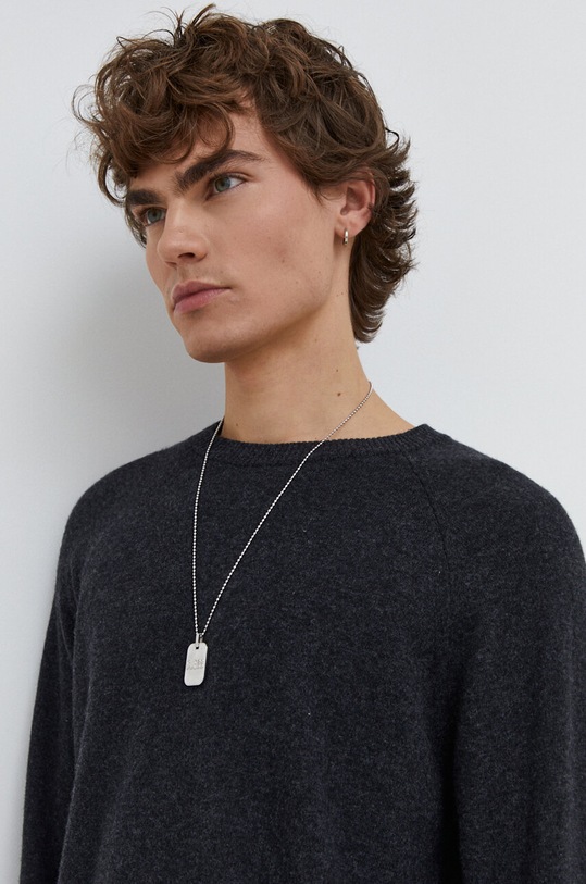 American Vintage sweter wełniany okrągły szary MVOX18AH23