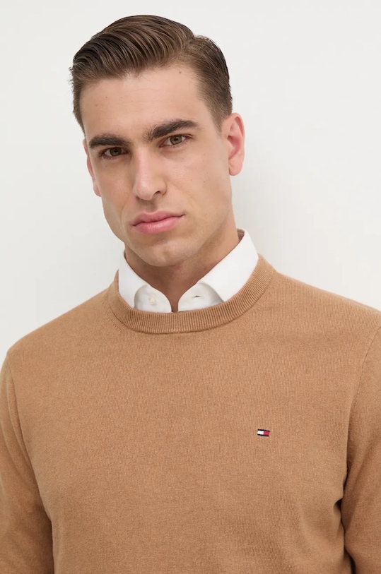 Tommy Hilfiger sweter z domieszką kaszmiru brązowy MW0MW28046