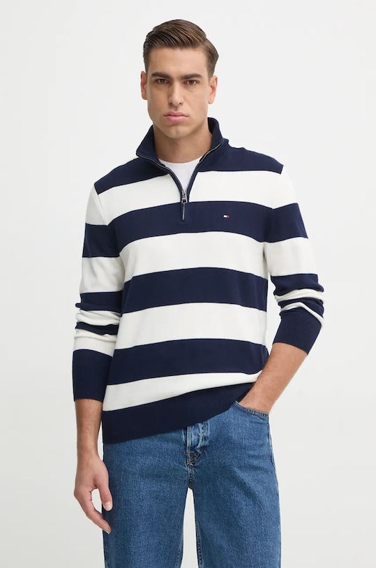 Svetr s příměsí kašmíru Tommy Hilfiger námořnická modř MW0MW28049