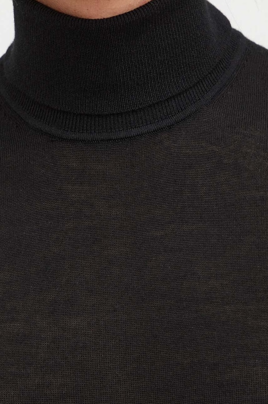 Vlněný svetr Tiger Of Sweden T68915090 černá