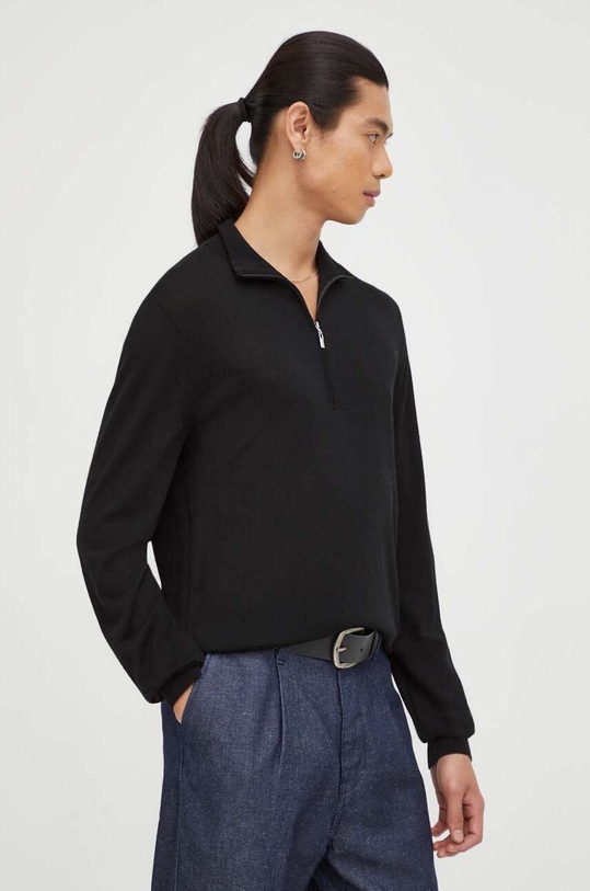 Vlněný svetr Tiger Of Sweden černá T68915092