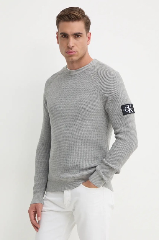 Хлопковый свитер Calvin Klein Jeans хлопок серый J30J323989