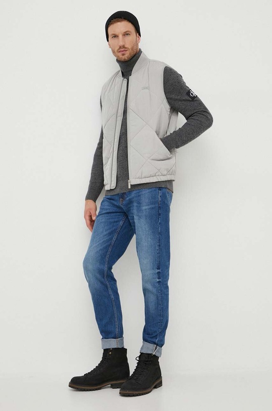 Μάλλινο πουλόβερ Calvin Klein Jeans J30J325093 γκρί AW23