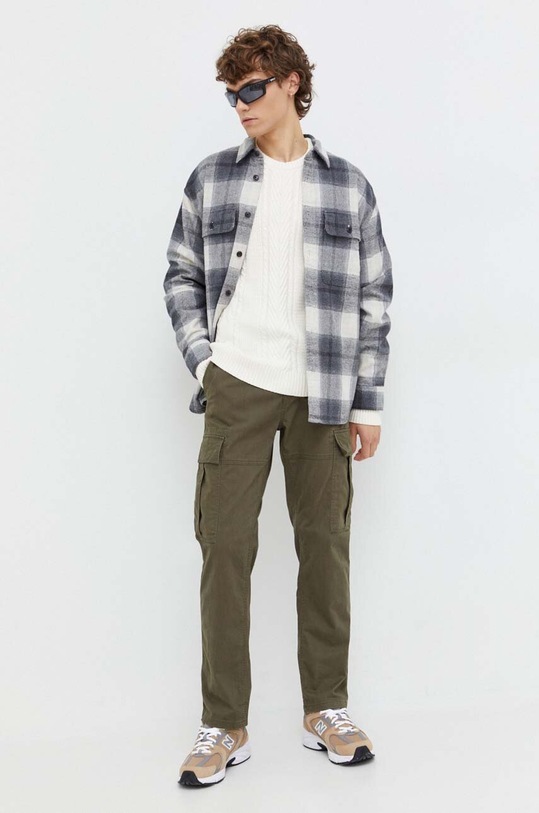 Hollister Co. sweter KI320.3055.172 beżowy AW23