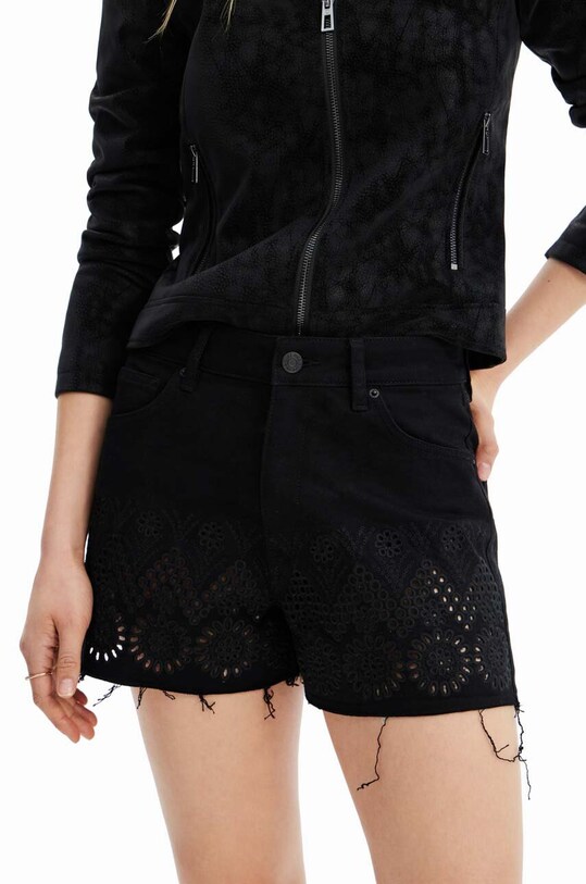 Odzież Desigual szorty jeansowe 23WWDDX1 czarny