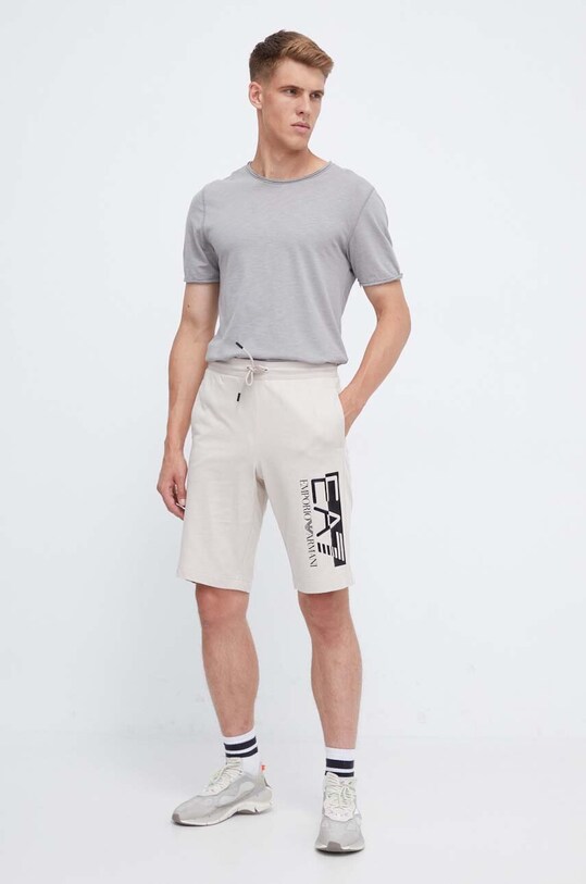 EA7 Emporio Armani szorty bawełniane 6RPS63.PJ05Z beżowy AW23