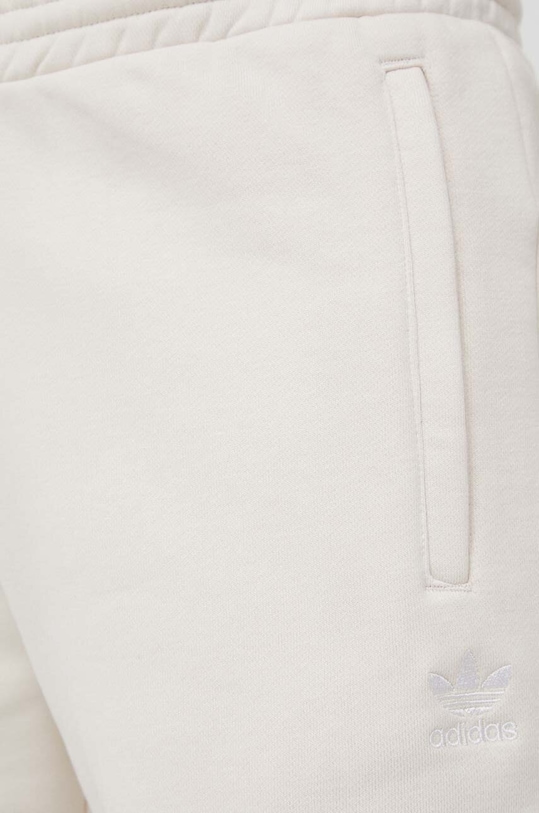 Šortky adidas Originals béžová IM4521