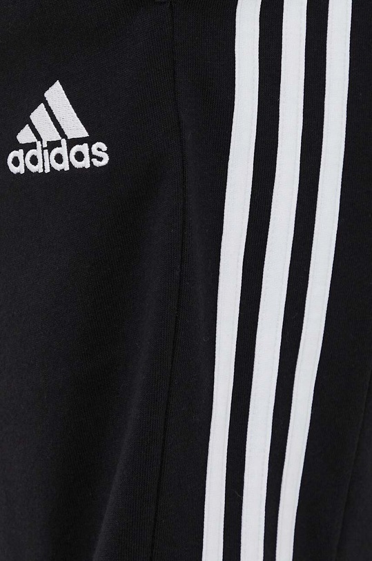 Къс панталон adidas черен IC9382
