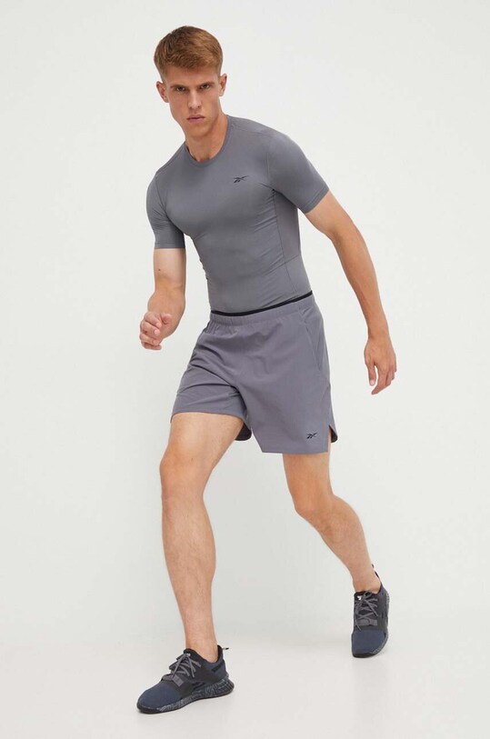 Reebok pantaloni scurți de antrenament Strength 3.0 100070844 gri AW23