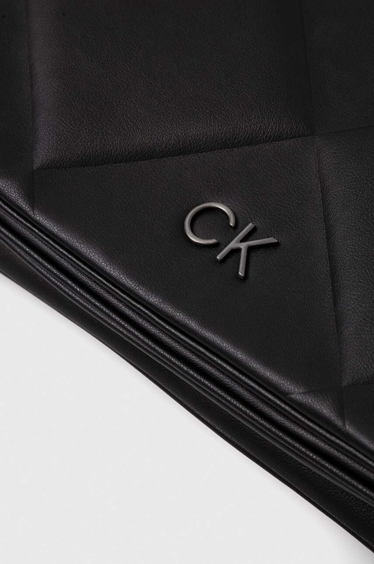 Kabelka Calvin Klein černá K60K611021