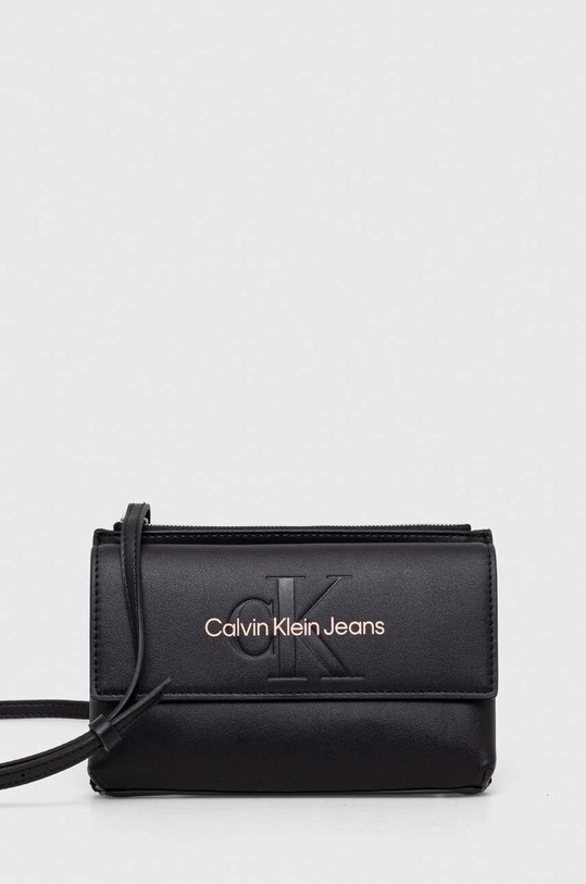 Сумочка Calvin Klein Jeans не вміщує А4 чорний K60K610579