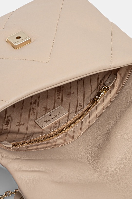 Шкіряна сумочка Patrizia Pepe CBA302.L006 бежевий