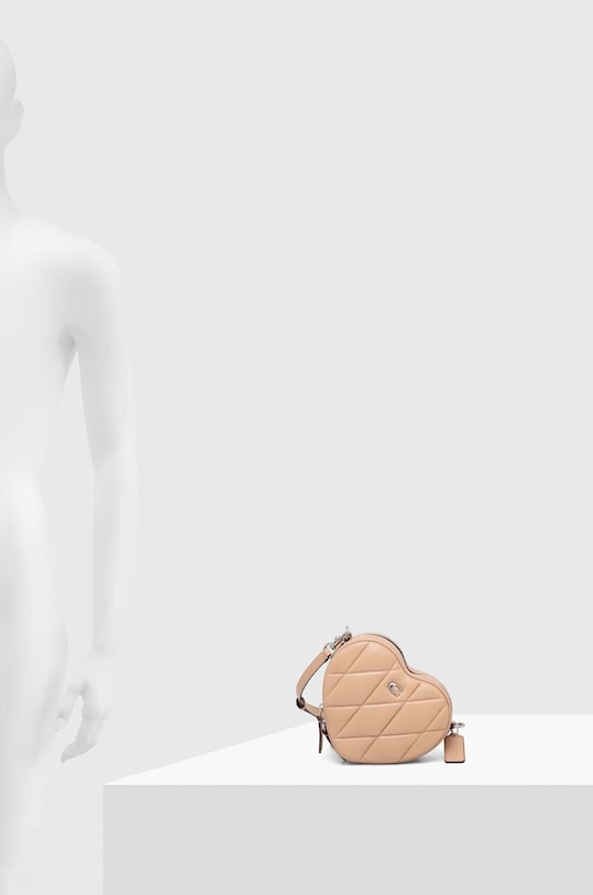 Kožená kabelka Coach Heart Crossbody CE725