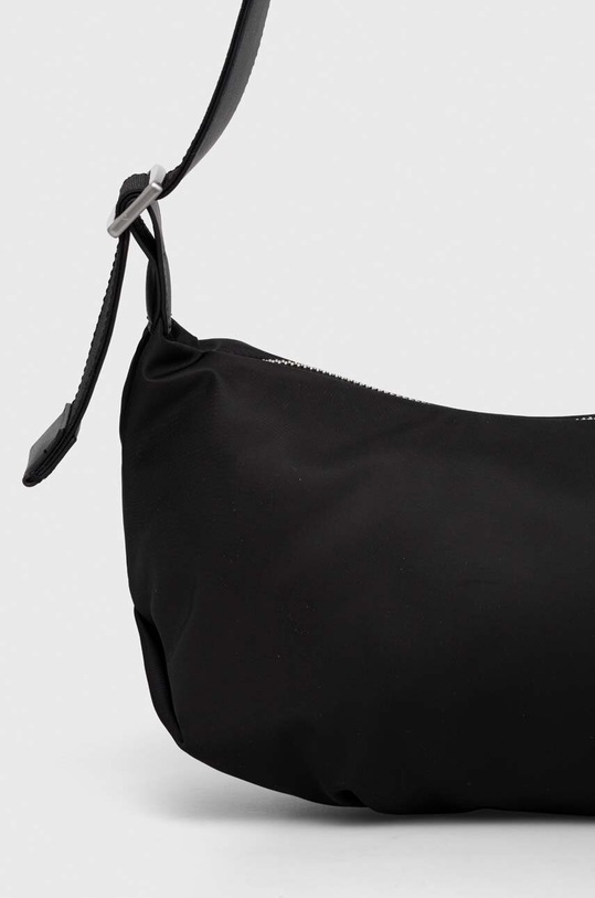 Τσάντα Calvin Klein μαύρο K60K611056