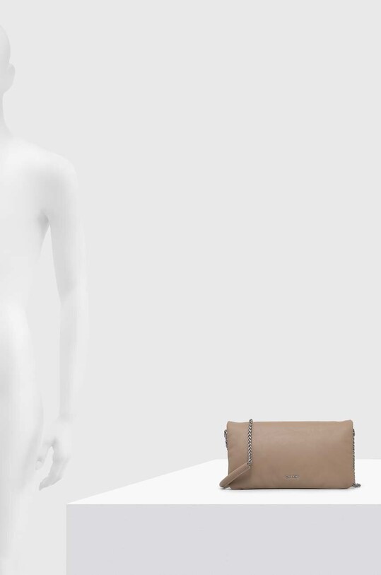 Kabelka Calvin Klein K60K611070