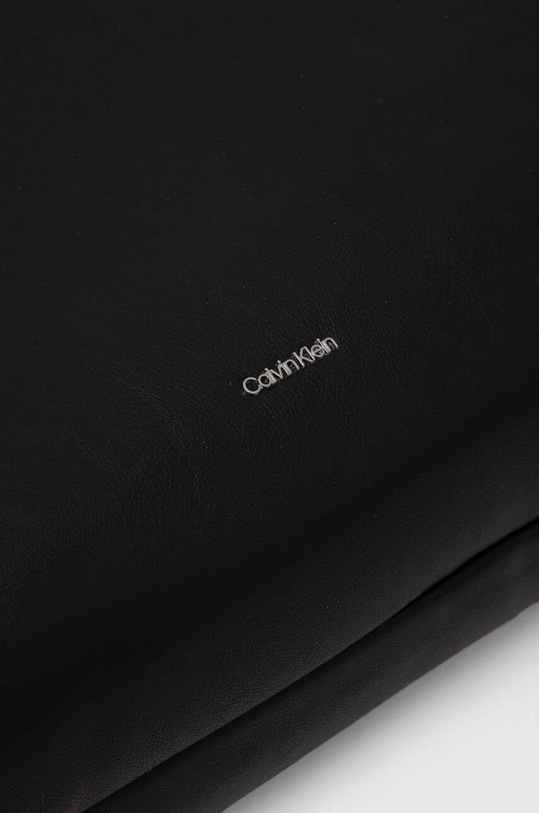 Τσάντα Calvin Klein μαύρο K60K611511