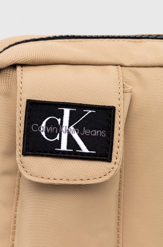 Dziewczynka Calvin Klein Jeans saszetka dziecięca IU0IU00448.9BYX beżowy