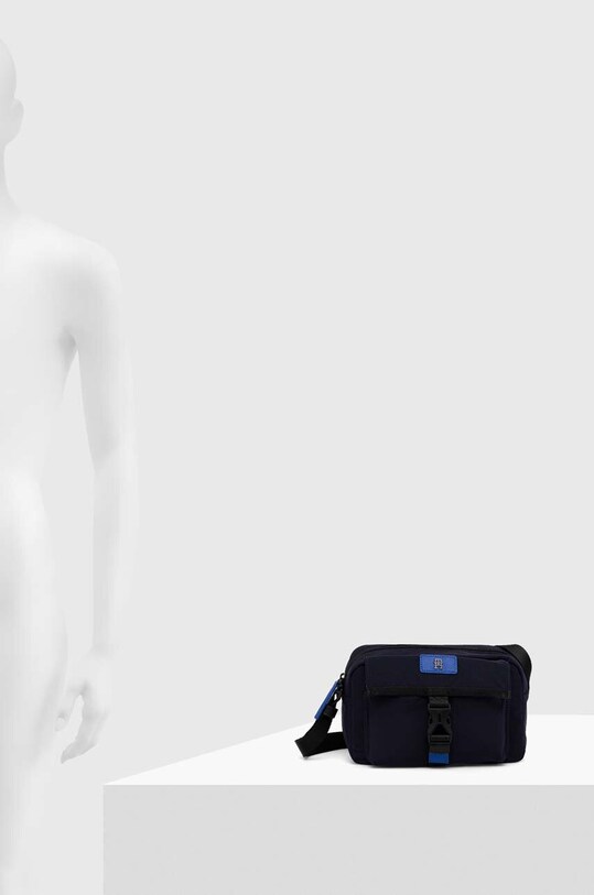 Tommy Hilfiger saszetka AM0AM11394