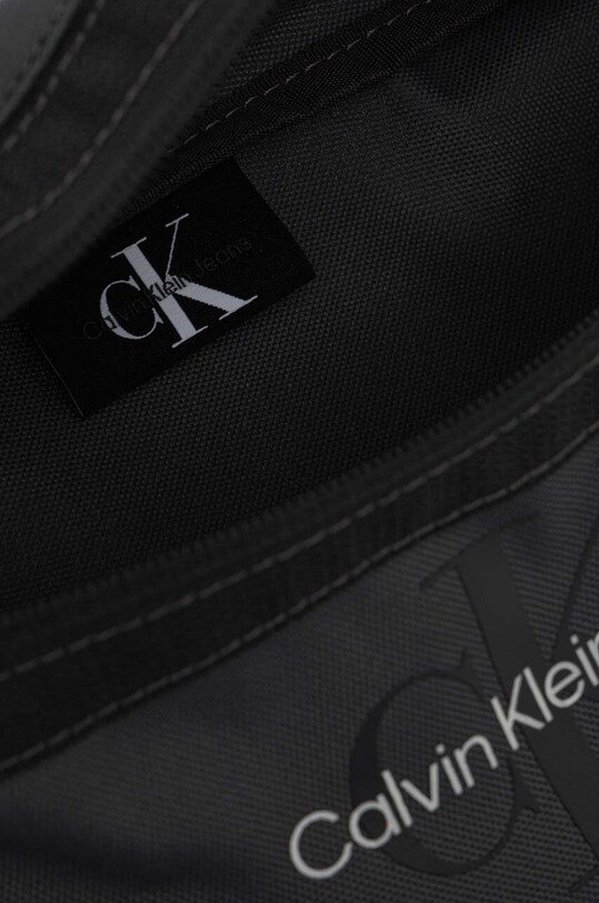 Сумка на пояс Calvin Klein Jeans K50K511096 зелёный