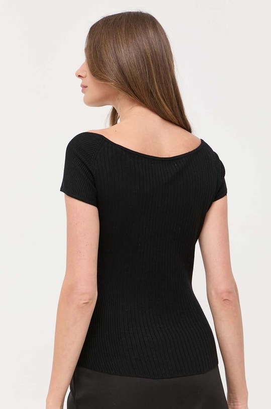 Oblečenie Tričko z hodvábnej zmesi Guess W3YR47.Z37J2 čierna