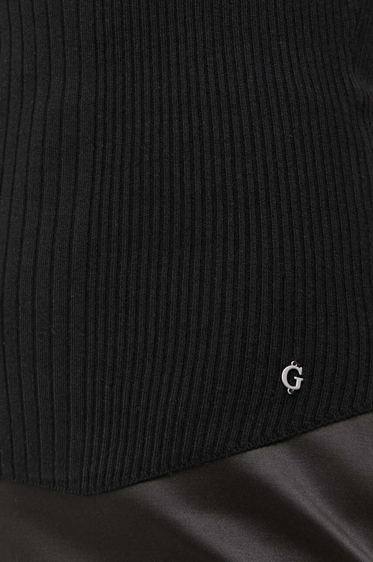 Tričko z hodvábnej zmesi Guess W3YR47.Z37J2 čierna