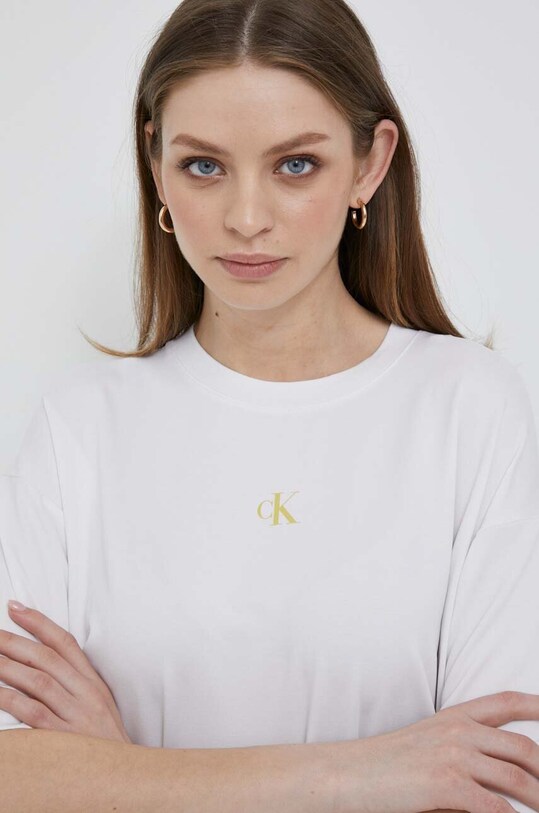 Футболка Calvin Klein Jeans J20J221733 білий