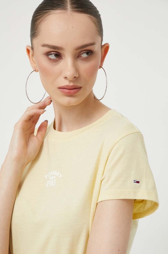 Tričko Tommy Jeans potlač žltá DW0DW16148