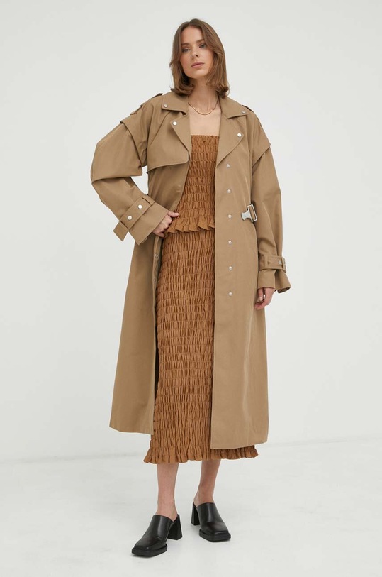 Top By Malene Birger hnědá Q71583010