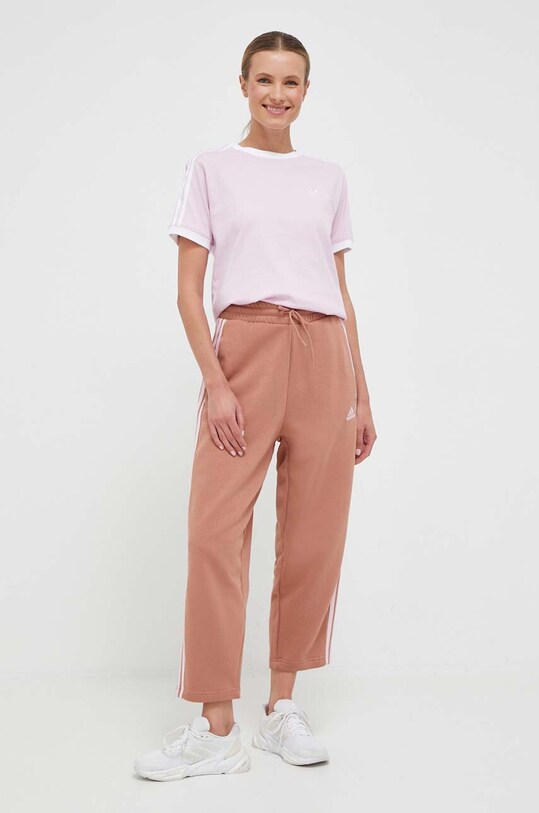 Βαμβακερό μπλουζάκι adidas Originals IK4048 ροζ AW23