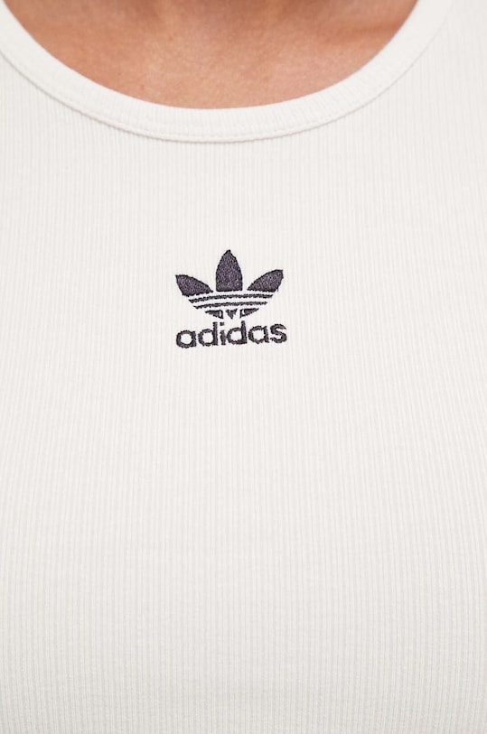 Тениска adidas Originals бежов IJ7804