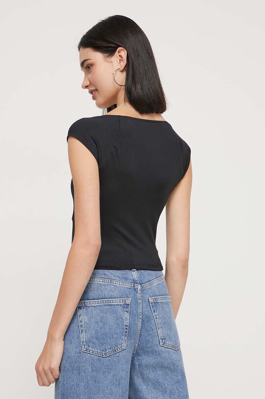 Ρούχα Μπλουζάκι Hollister Co. KI339.3319.900 μαύρο