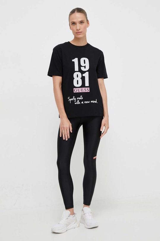 Βαμβακερό μπλουζάκι Guess V3BI00.KA260 μαύρο AW23