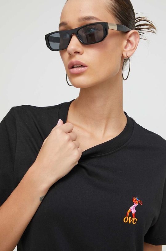 On Vacation t-shirt bawełniany czarny OVC.LT86